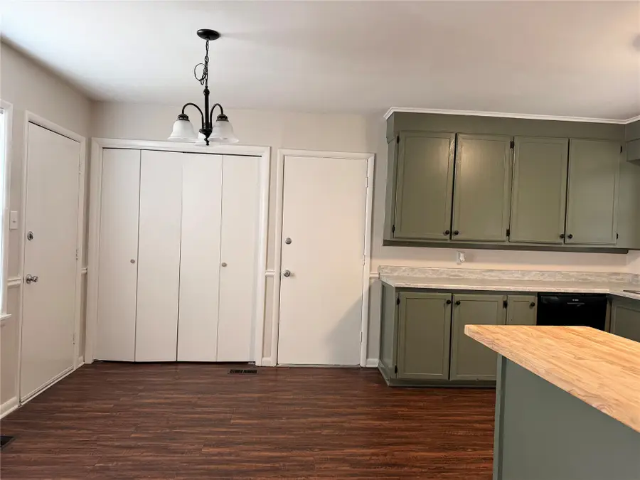 2521 Georgia Avenue, Muskogee, OK 74403 - #2