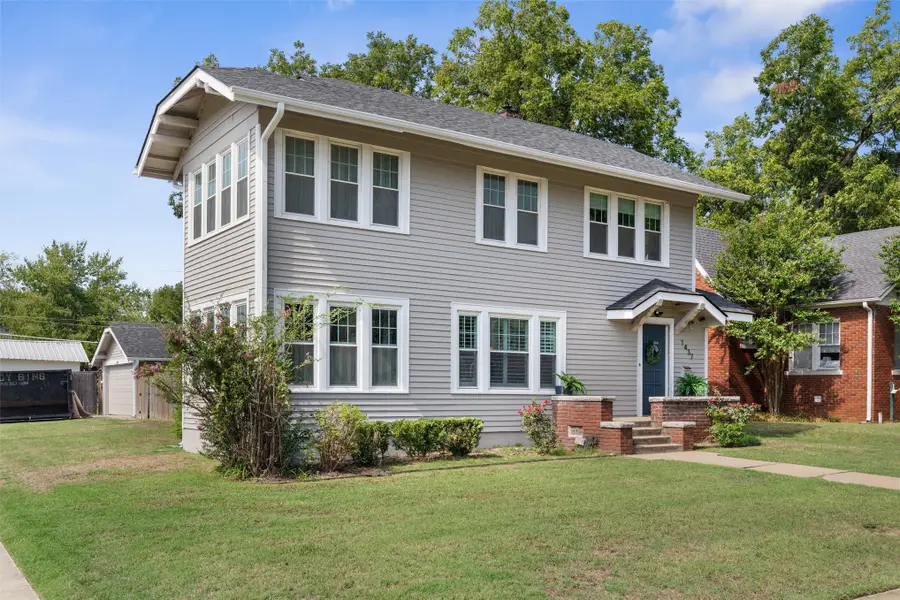 1437 S Johnstone Avenue, Bartlesville, OK 74003 - #2