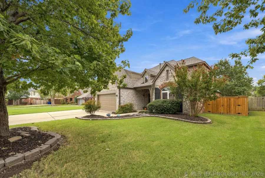 9432 E 77th Street, Tulsa, OK 74133 - #2
