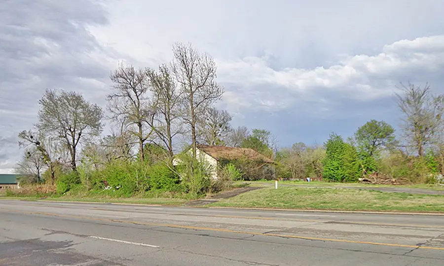 4901 S Muskogee Avenue, Tahlequah, OK 74464 - #3