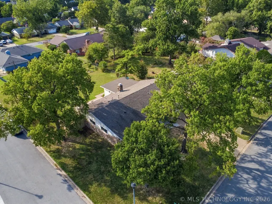 5848 S Maplewood Avenue, Tulsa, OK 74135 - #3
