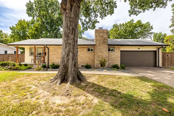 5622 S Columbia Avenue, Tulsa, OK 74105