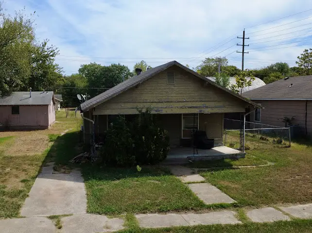 305 N Taft Avenue #5, Okmulgee, OK 74447 - #1