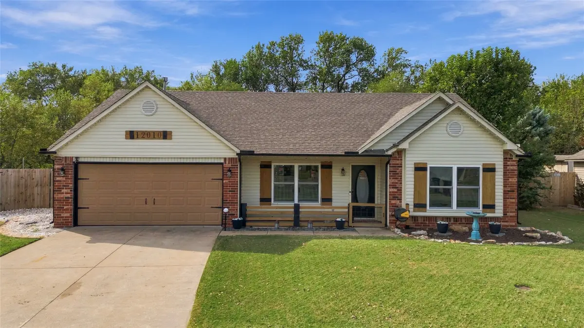 12010 E 114th Place, Collinsville, OK 74021 - #1
