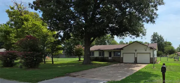 7910 E 129th Street S, Bixby, OK 74008