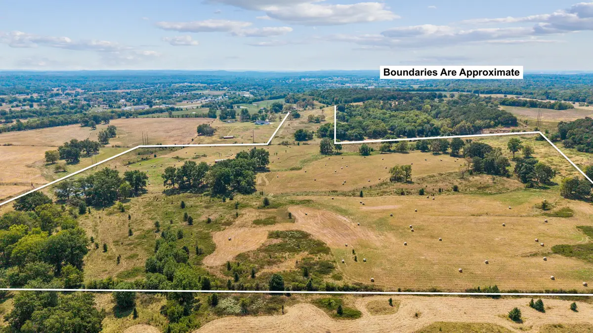 420 E East Road, Claremore, OK 74017 - #1