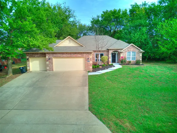 26327 E 112th Court S, Coweta, OK 74429