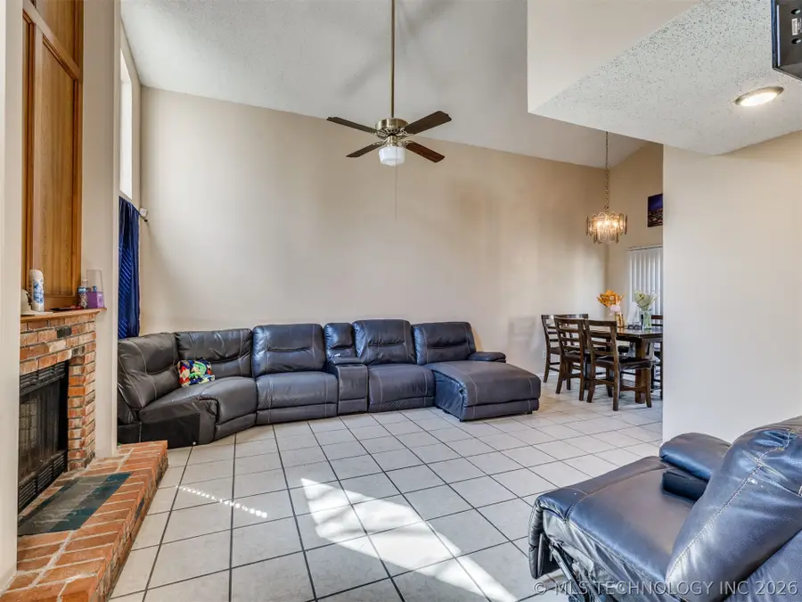13025 E 28th Place, Tulsa, OK 74134 - #2