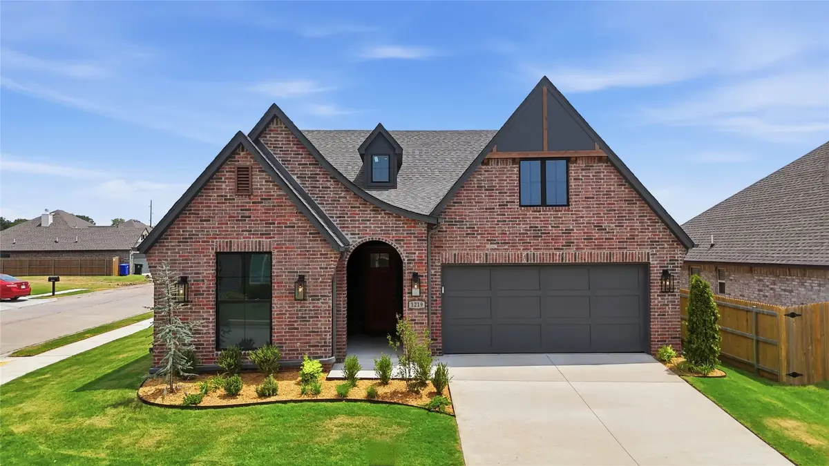 1219 N Elder Avenue, Broken Arrow, OK 74012 - #1