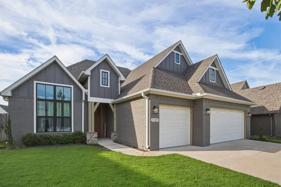 7121 E Queens Street, Broken Arrow, OK 74014 - #2