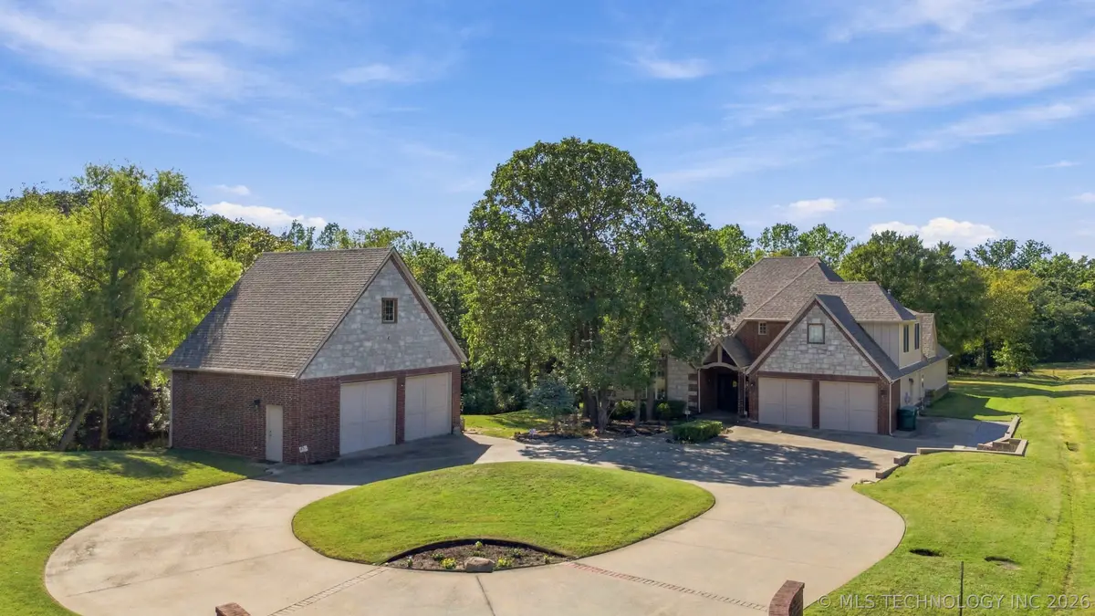 4100 Dogwood Place, Sapulpa, OK 74066 - #1
