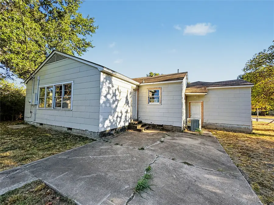 1900 Chandler Road, Muskogee, OK 74403 - #3