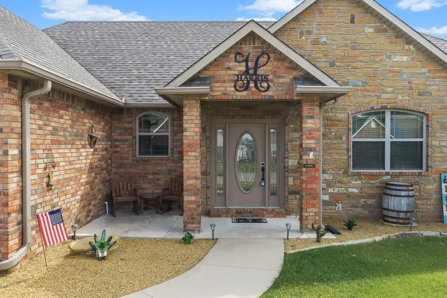 1706 Lisa Lane, Ardmore, OK 73401 - #2