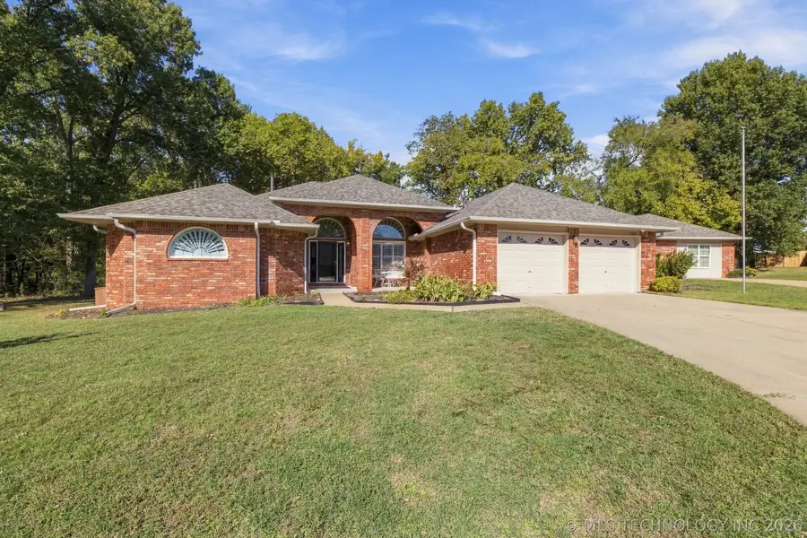 1208 Thurman Street, Pryor, OK 74361 - #2