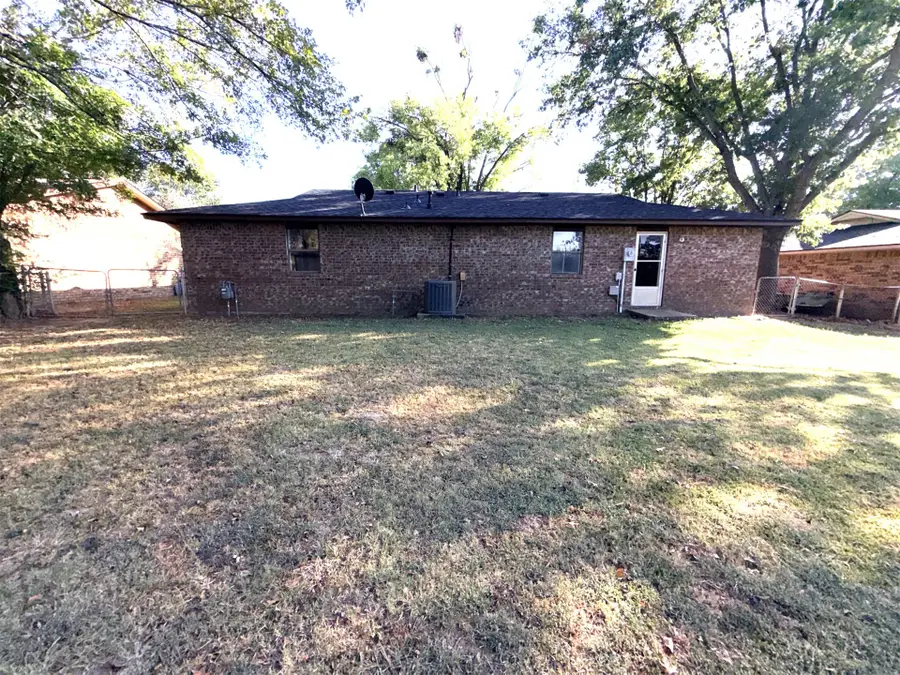 204 Northridge Terrace, Henryetta, OK 74437 - #2