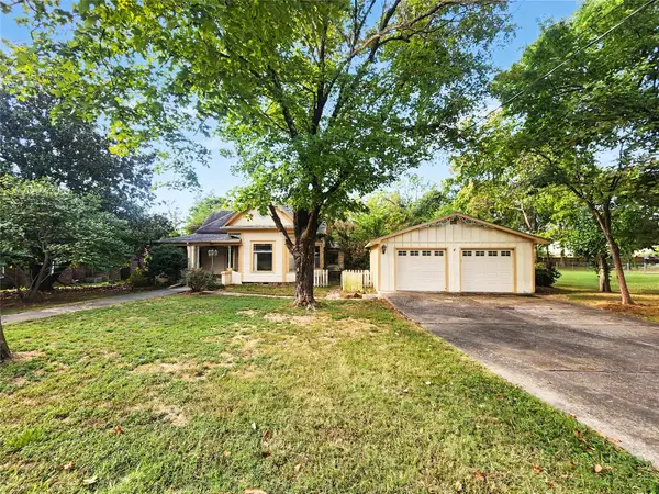 605 W Shawnee Street, Tahlequah, OK 74464