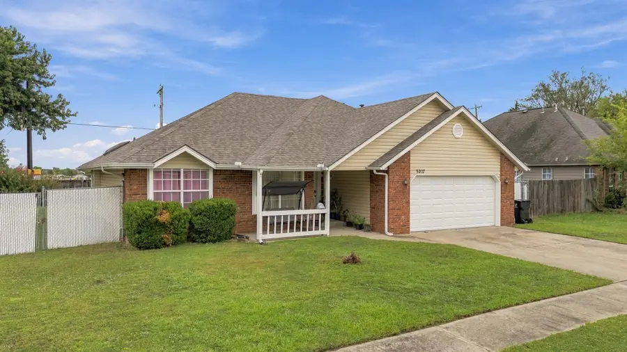 3217 N 8th Place, Broken Arrow, OK 74012 - #3