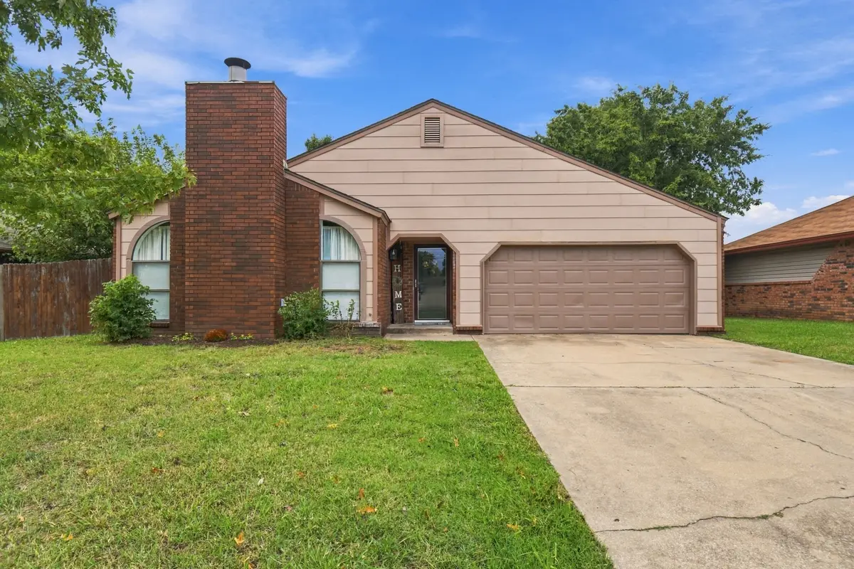 8104 N 122nd Avenue E, Owasso, OK 74055 - #1