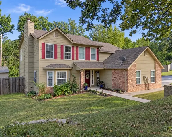 3323 S 72nd West Avenue, Tulsa, OK 74107