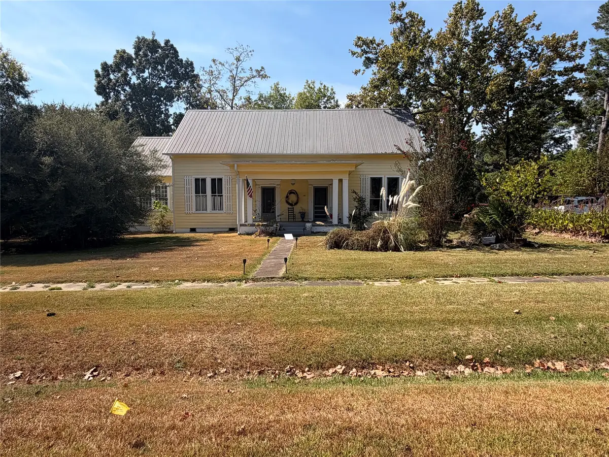 411 N High Street, Antlers, OK 74523 - #1