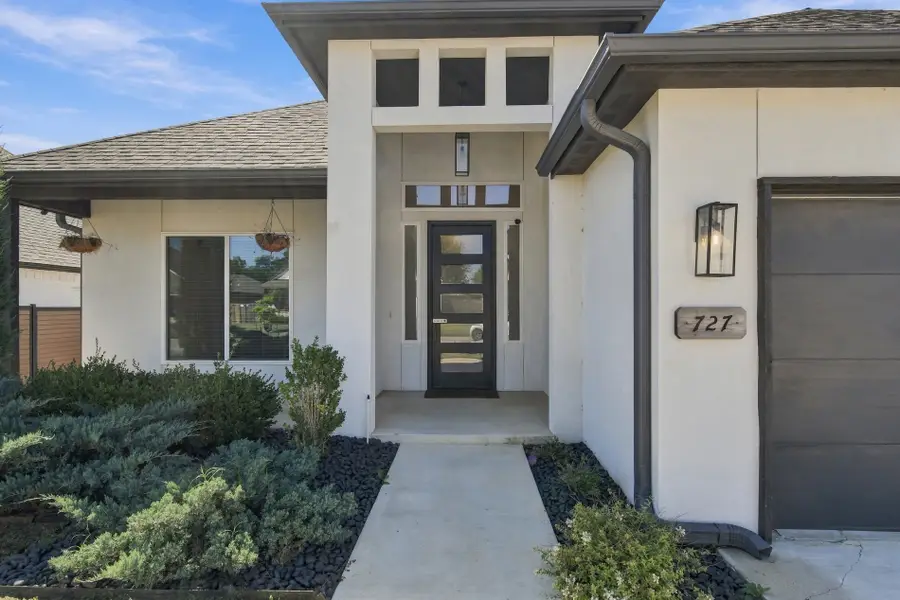 727 E Delmar Place, Broken Arrow, OK 74012 - #2