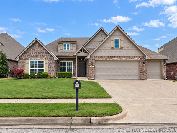 1708 E Fargo Street, Broken Arrow, OK 74012