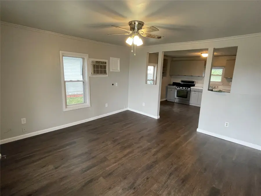 1010 W Oak Street, Collinsville, OK 74021 - #3