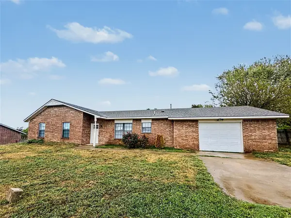 18333 Hilltop Circle, Tahlequah, OK 74464