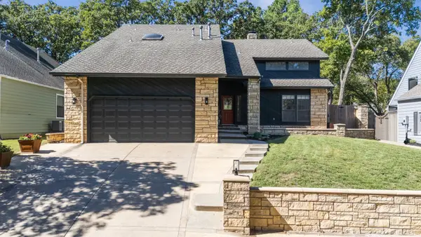 9718 S Lakewood Place, Tulsa, OK 74137