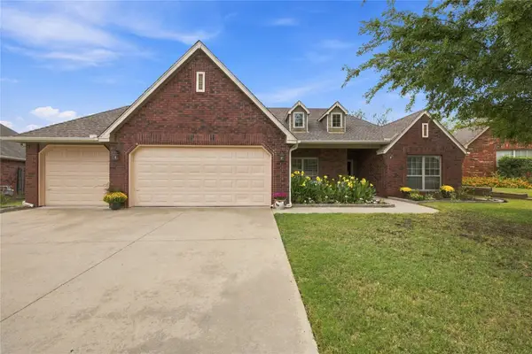 12803 E 69th Street N, Owasso, OK 74055