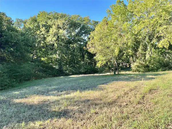 70 NW Violet Street, Kingston, OK 73439