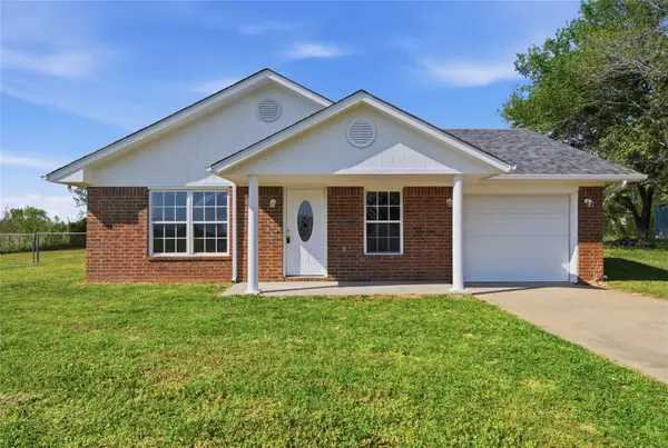 511 W Cemetery Road, Oktaha, OK 74450