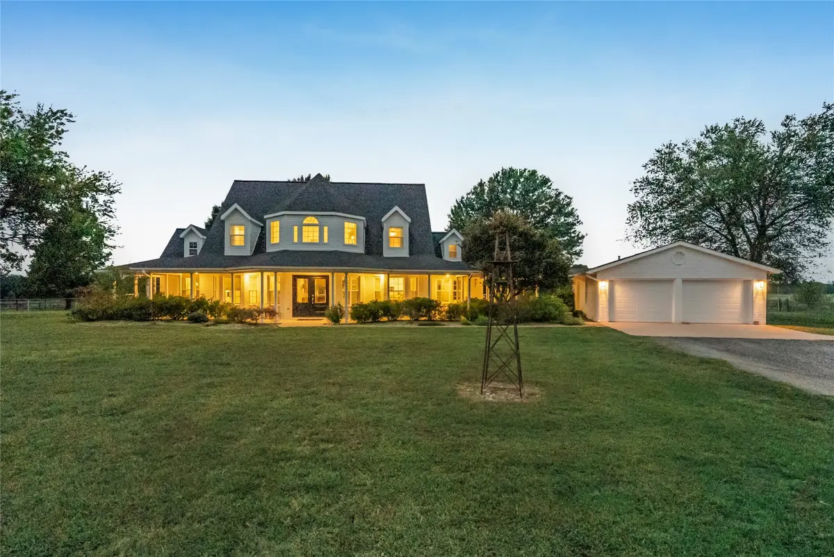 815 W 90th Street, Wagoner, OK 74467 - #1