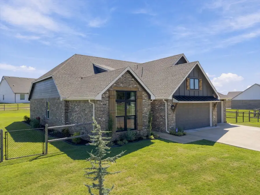 9001 N 63rd East Avenue, Owasso, OK 74055 - #3