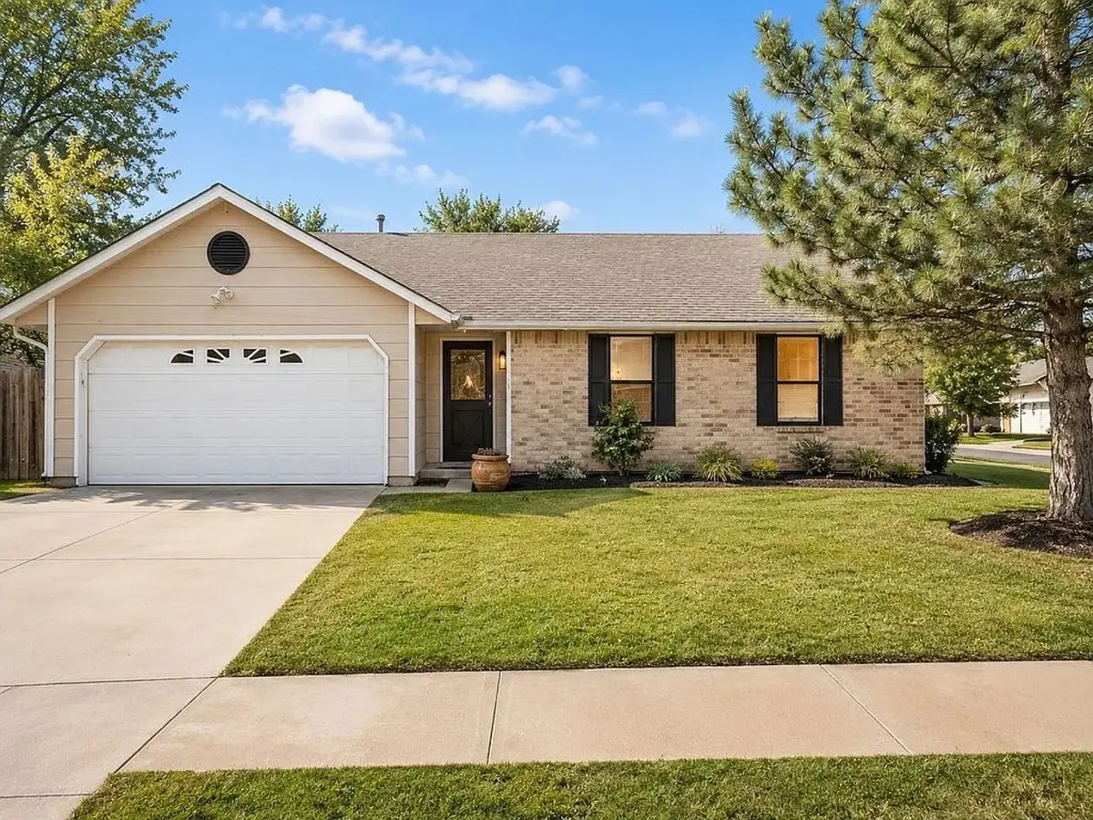 13820 E 29th Place, Tulsa, OK 74134 - #1