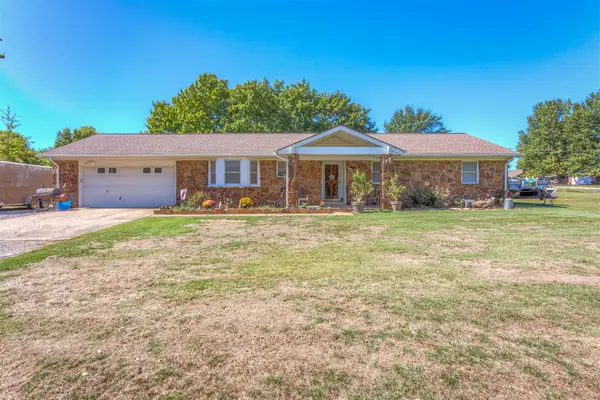 16932 S 321st East Avenue, Coweta, OK 74429