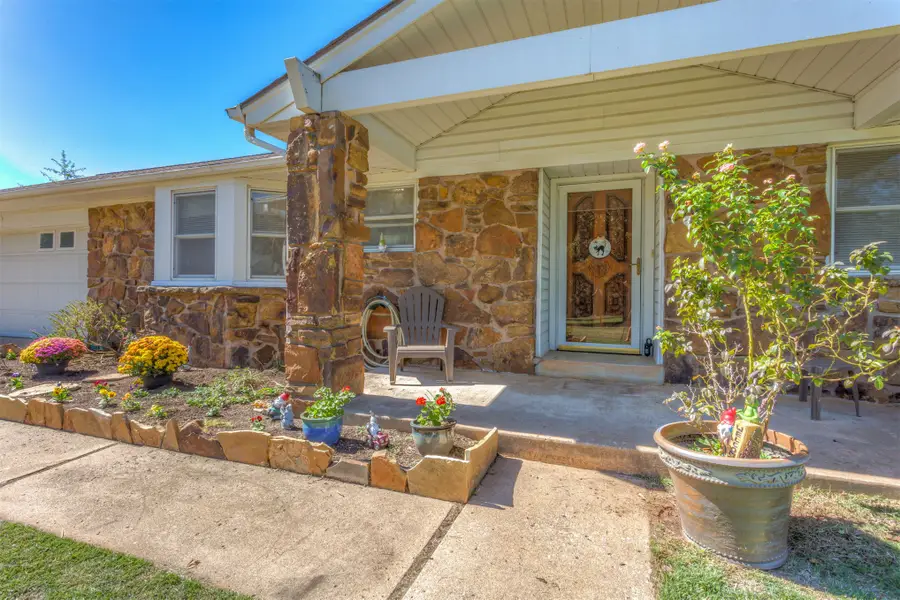 16932 S 321st East Avenue, Coweta, OK 74429 - #3
