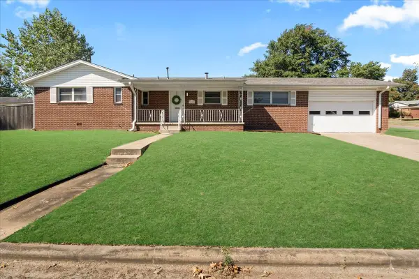 2810 S Hudson Avenue, Tulsa, OK 74114