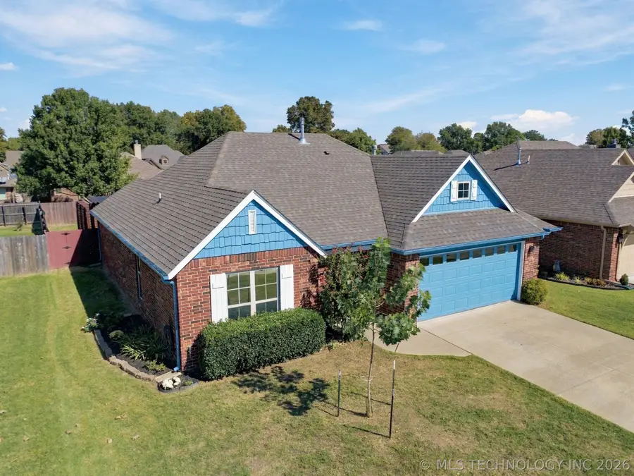 3104 W Mobile Place, Broken Arrow, OK 74011 - #2