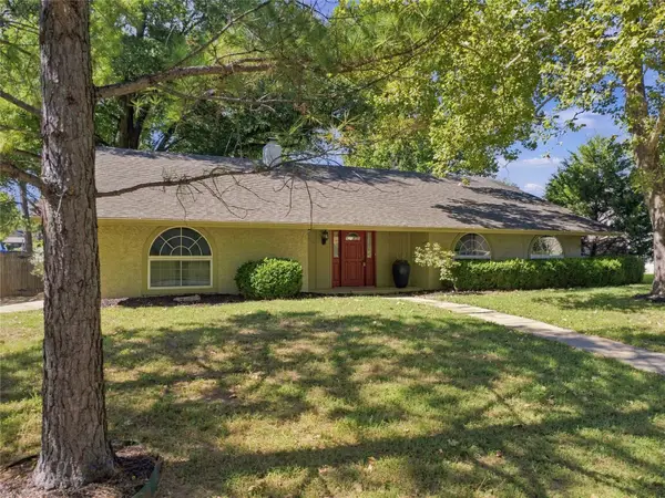 8130 S Florence Place, Tulsa, OK 74137