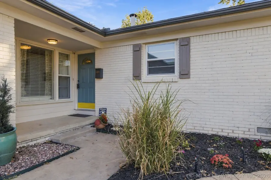 5327 E 28th Street E, Tulsa, OK 74114 - #2