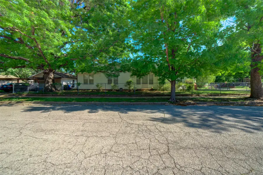 368 S Zunis Avenue, Tulsa, OK 74104 - #2