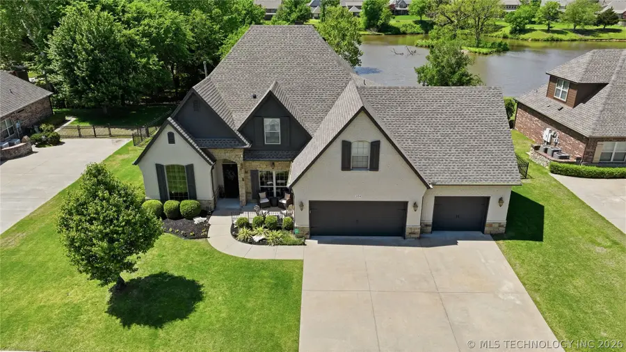 304 S 76th Street, Broken Arrow, OK 74014 - #2