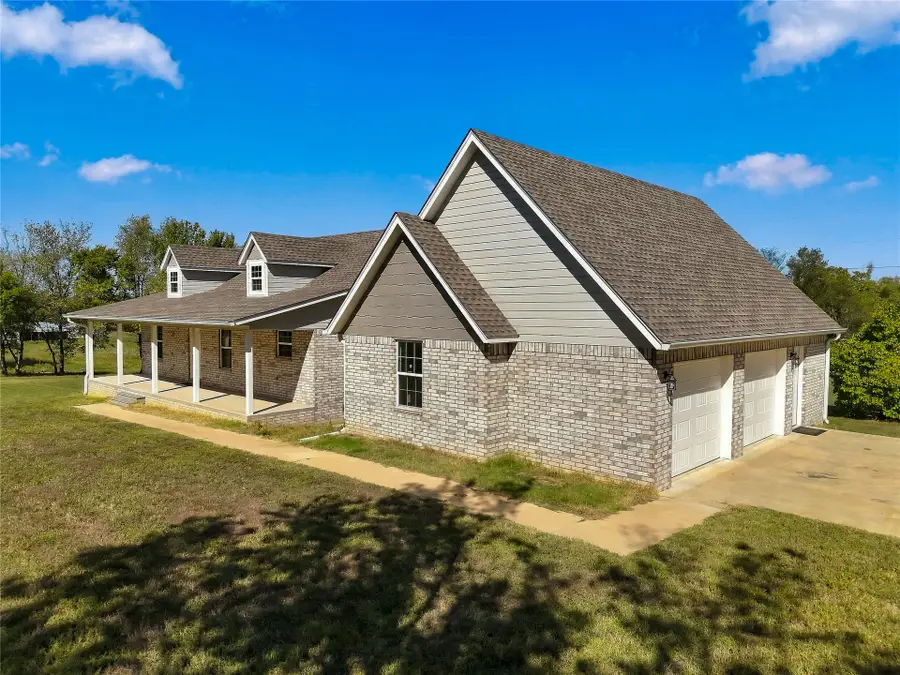16068 W Jones Road, Tahlequah, OK 74464 - #3