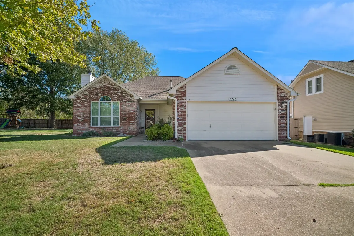 2212 SW Wolf Run Court, Claremore, OK 74019 - #1