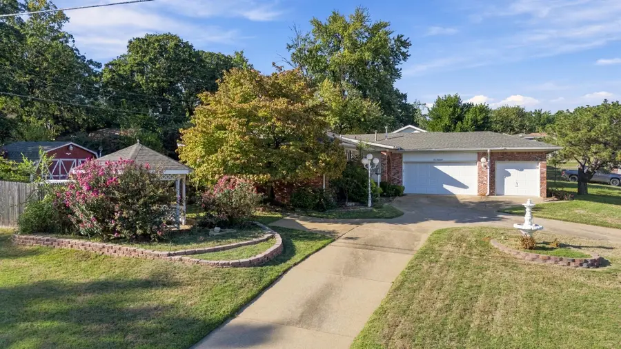 1000 Cedar Avenue, Sand Springs, OK 74063 - #3