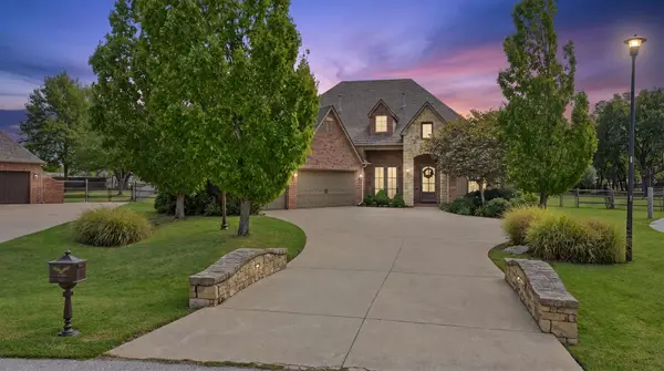 6805 Goldfinch Court, Owasso, OK 74055