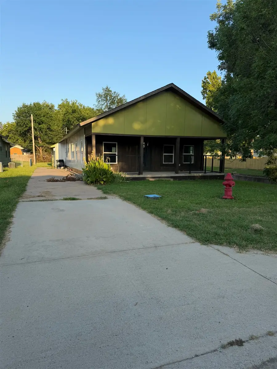 416 S 6th Street, McAlester, OK 74501 - #3