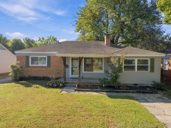 1552 E 49th Place, Tulsa, OK 74105