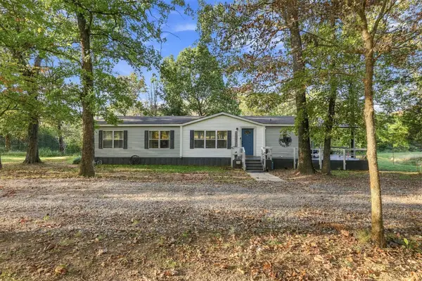 3035 Winters Creek Road, Bennington, OK 74723